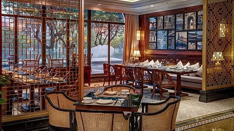 Nhà hàng Nam Phương