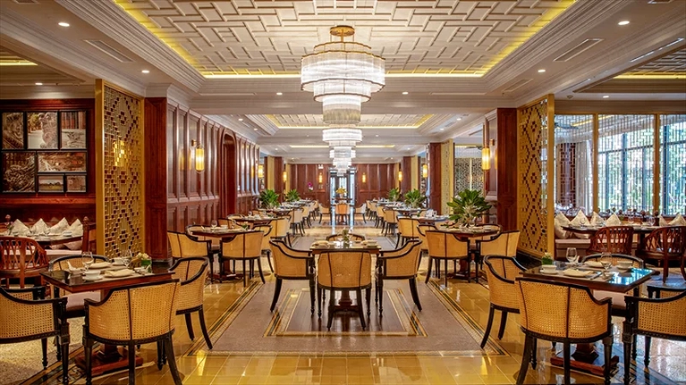 Nhà hàng Nam Phương