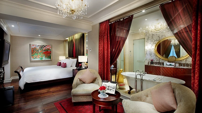 Grand Prestige Suite