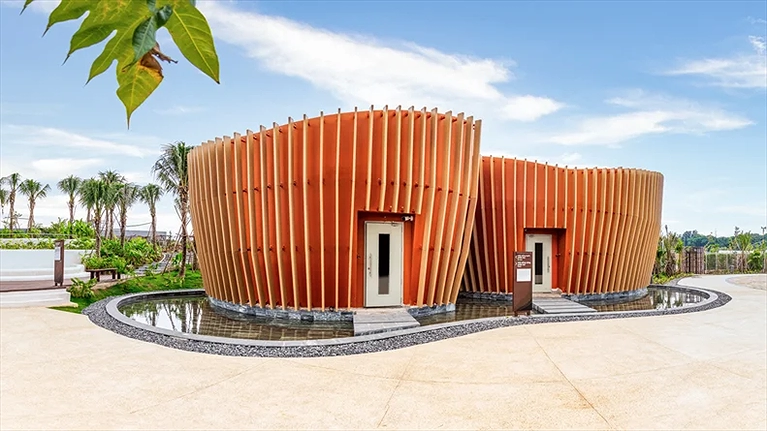 A round the world - Nhà xông hơi nóng/lạnh phong cách Phần Lan (Khu công viên suối khoáng)