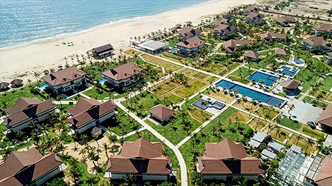 Khu nghỉ có diện tích rộng lớn để khách hàng trải nghiệm