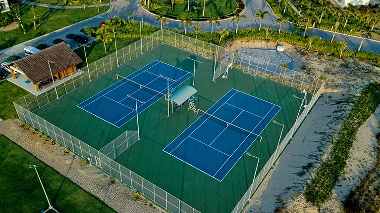 Sân Tennis ngay trong khuôn viên khu nghỉ