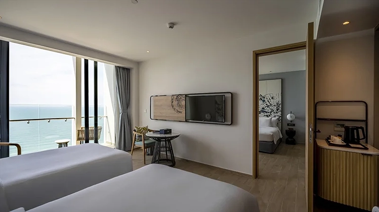 Hạng phòng Family với cửa thông nhau ở giữa