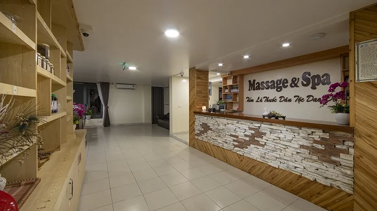 Khu vực Spa , Massage, Tắm thuốc độc đáo