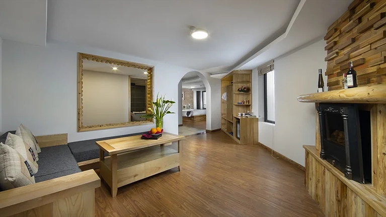Phòng khách riêng biệt của hạng phòng Suite