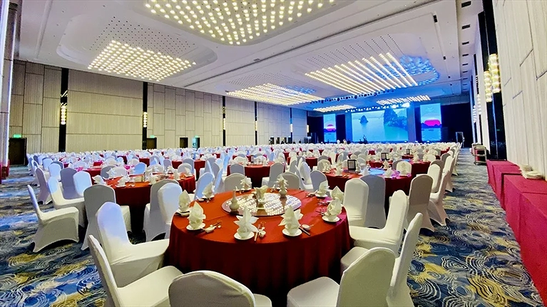 Khu vực tổ chực tiệc và hội nghị lớn
