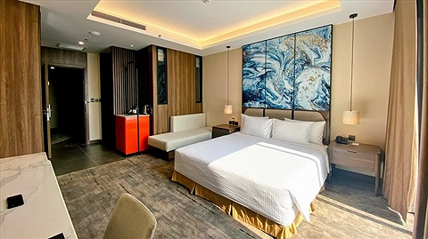 Deluxe City View Double