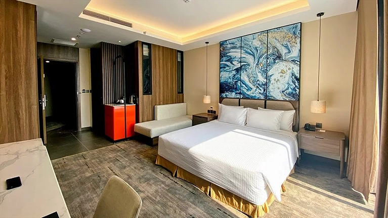 Deluxe City View Double