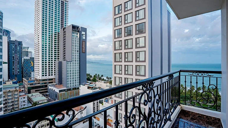 Hướng phòng Senior Sea View