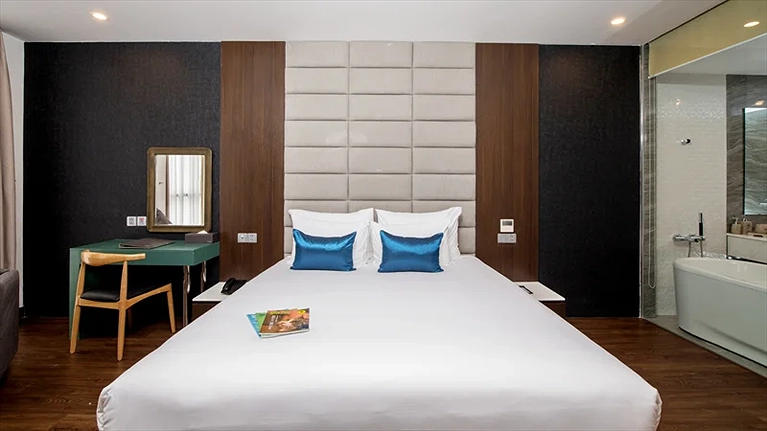 2-Bedroom Royal Pent House