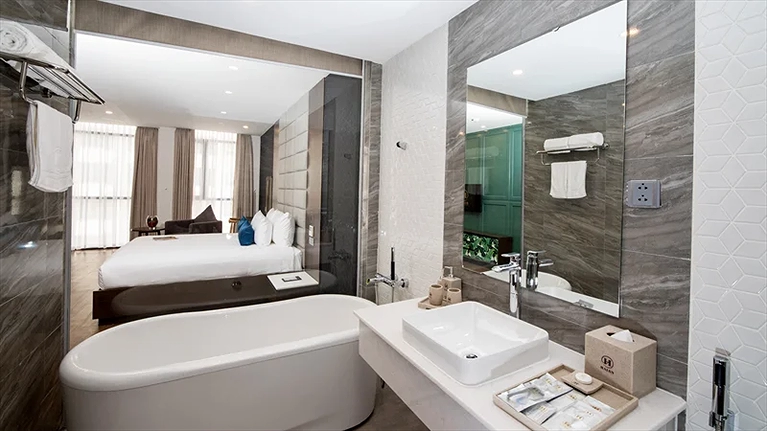 2-Bedroom Royal Pent House