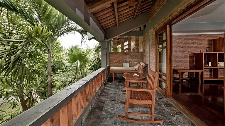 Ban công hướng vườn của Deluxe