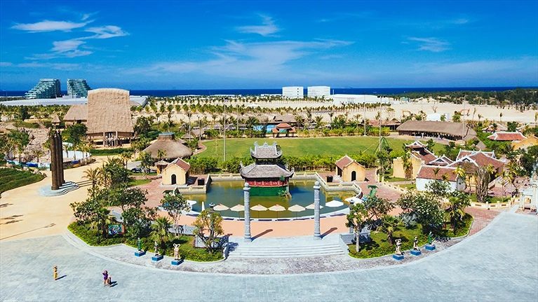 Đảo Văn Hoá Dân Gian là nơi mang đậm hồn Việt nhất tại VinWonders Nam Hội An