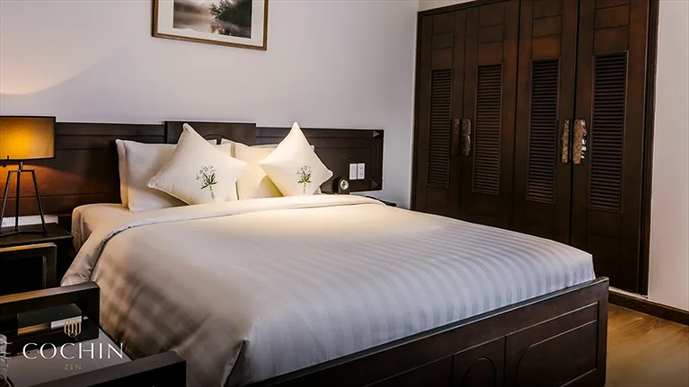 Premier Double City View