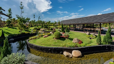 A round the world - Khu tắm khoáng Wabisabi phong cách Nhật (Khu công viên suối khoáng)