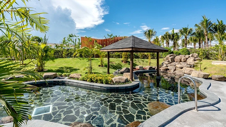 A round the world - Khu tắm khoáng Wabisabi phong cách Nhật (Khu công viên suối khoáng)