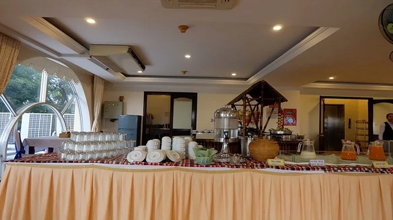 Nhà hàng ăn sáng