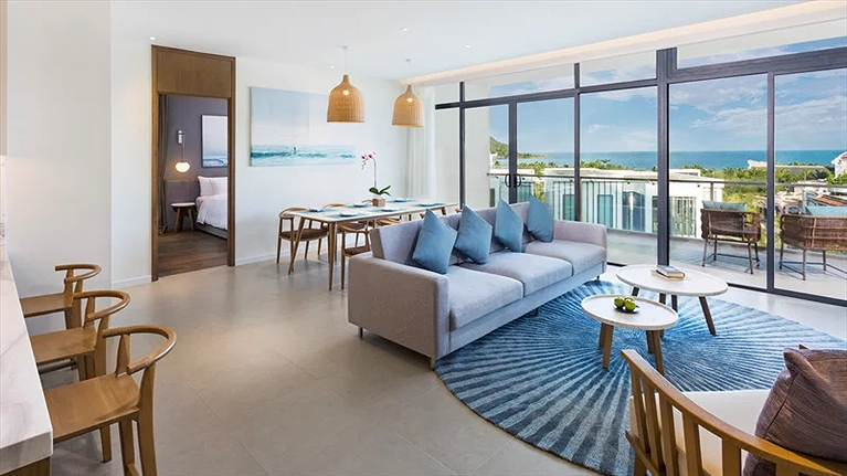 Apartment 3 Bedrooms Superior