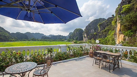 Liberty Hall Tam Coc Hotel & Villa