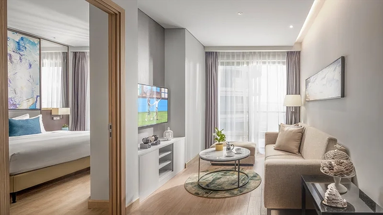 One-Bedroom Executive