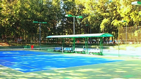 Sân Tennis