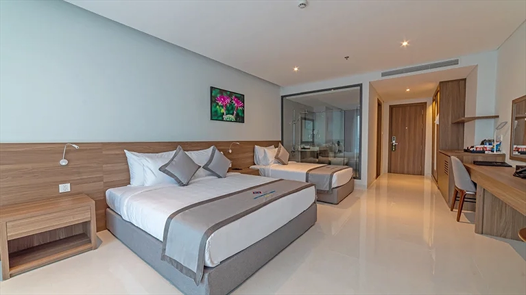 Superior Ocean View Triple