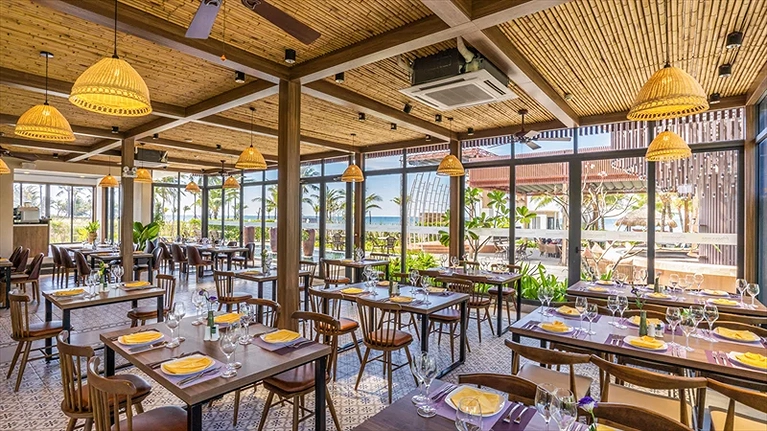 Nhà hàng Ando Bistro