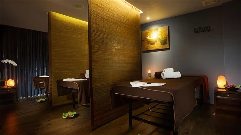 vách ngăn riêng tư