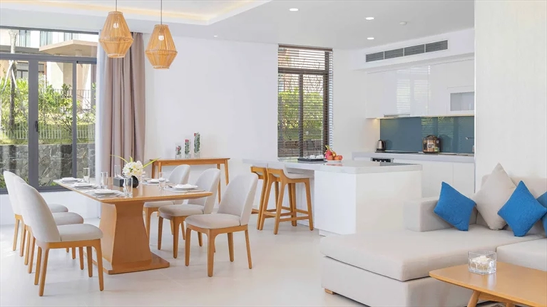 Không gian bếp với đầy đủ tiện nghi cơ bản