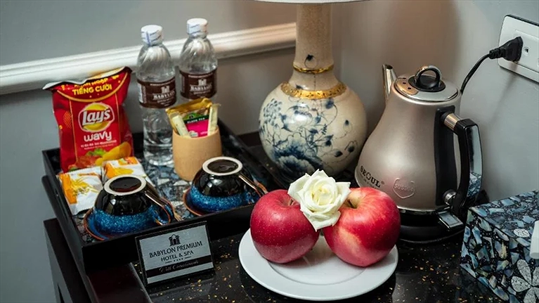 Minibar bên trong phòng