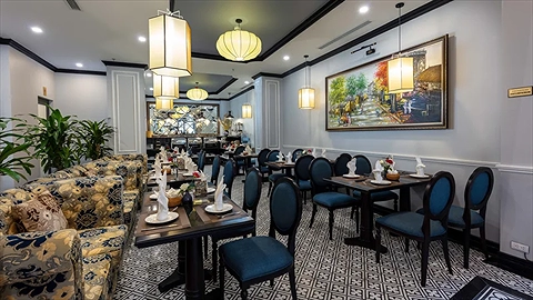 Đầy đủ dụng cụ