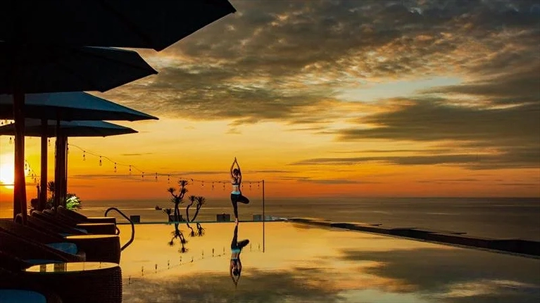 Hồ bơi vô cực tại tầng thượng