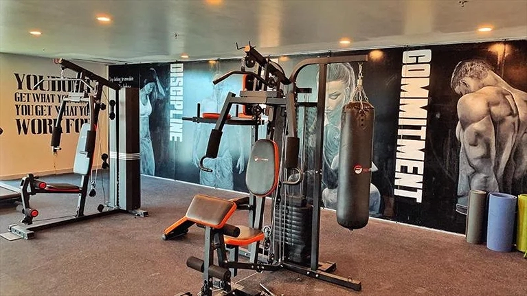 Phòng tập gym hiện đại