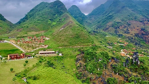 Quang cảnh bên ngoài