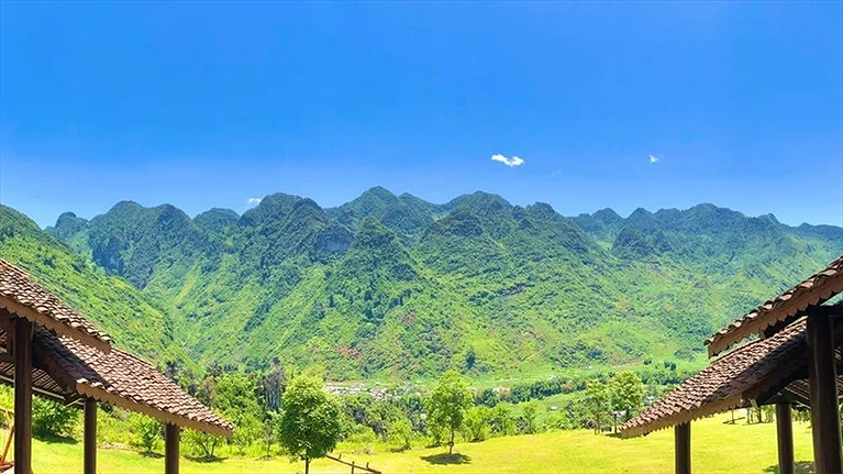 Quang cảnh bên ngoài