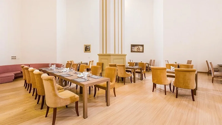 Khu vực nhà hàng