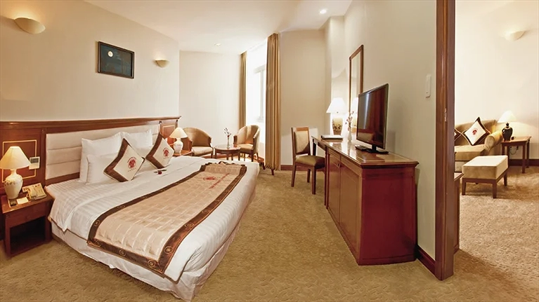 Deluxe Suite Room