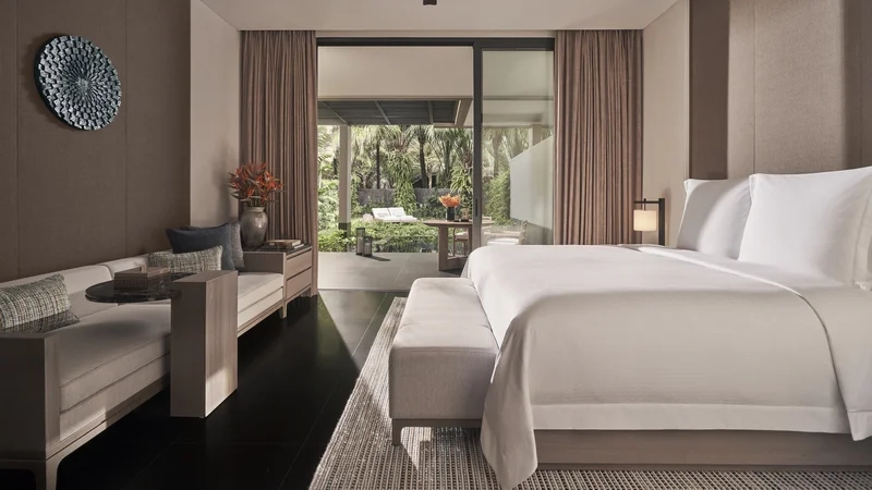 Garden Pool Suite