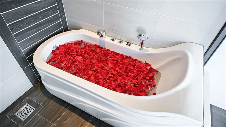 Không gian lãng mạn tại phòng Stillus Suite