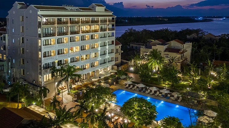 Quang cảnh bên ngoài