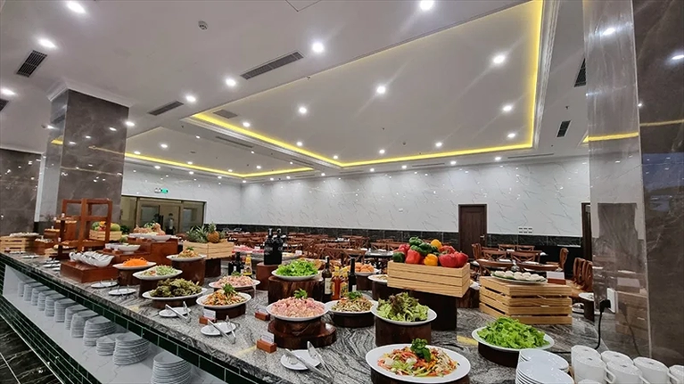 Nhà hàng Marina - nơi thưởng thức bũa sáng với các món ăn mang văn hoá ẩm thực của Việt Nam