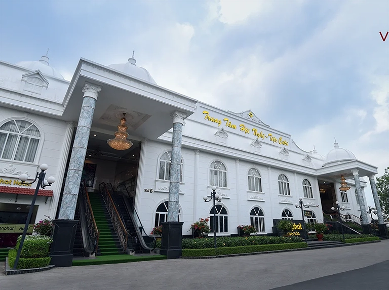 Khách sạn Vạn Phát Riverside Cần Thơ