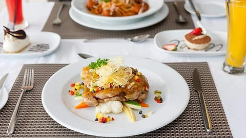 Món ăn tại nhà hàng