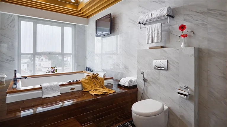 Khách sạn Silk Path Luxury Hà Nội