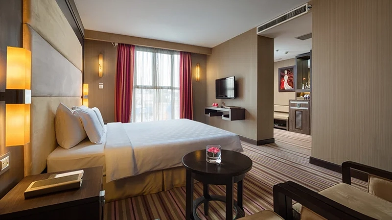 Khách sạn Silk Path Luxury Hà Nội