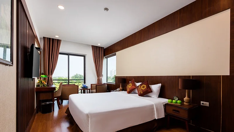 Liberty Hall Tam Coc Hotel & Villa