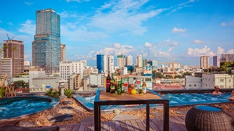 Quang cảnh tầng thượng tại khách sạn