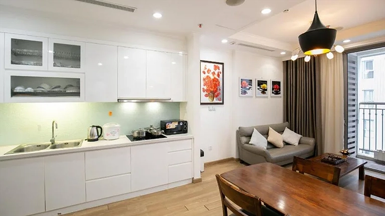 Bom Homestay Vinhomes Times City