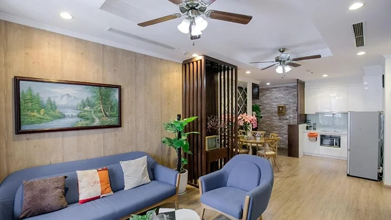 Bom Homestay Vinhomes Times City