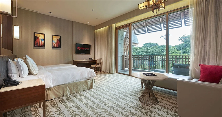 Phòng Deluxe với không gian thoáng đãng